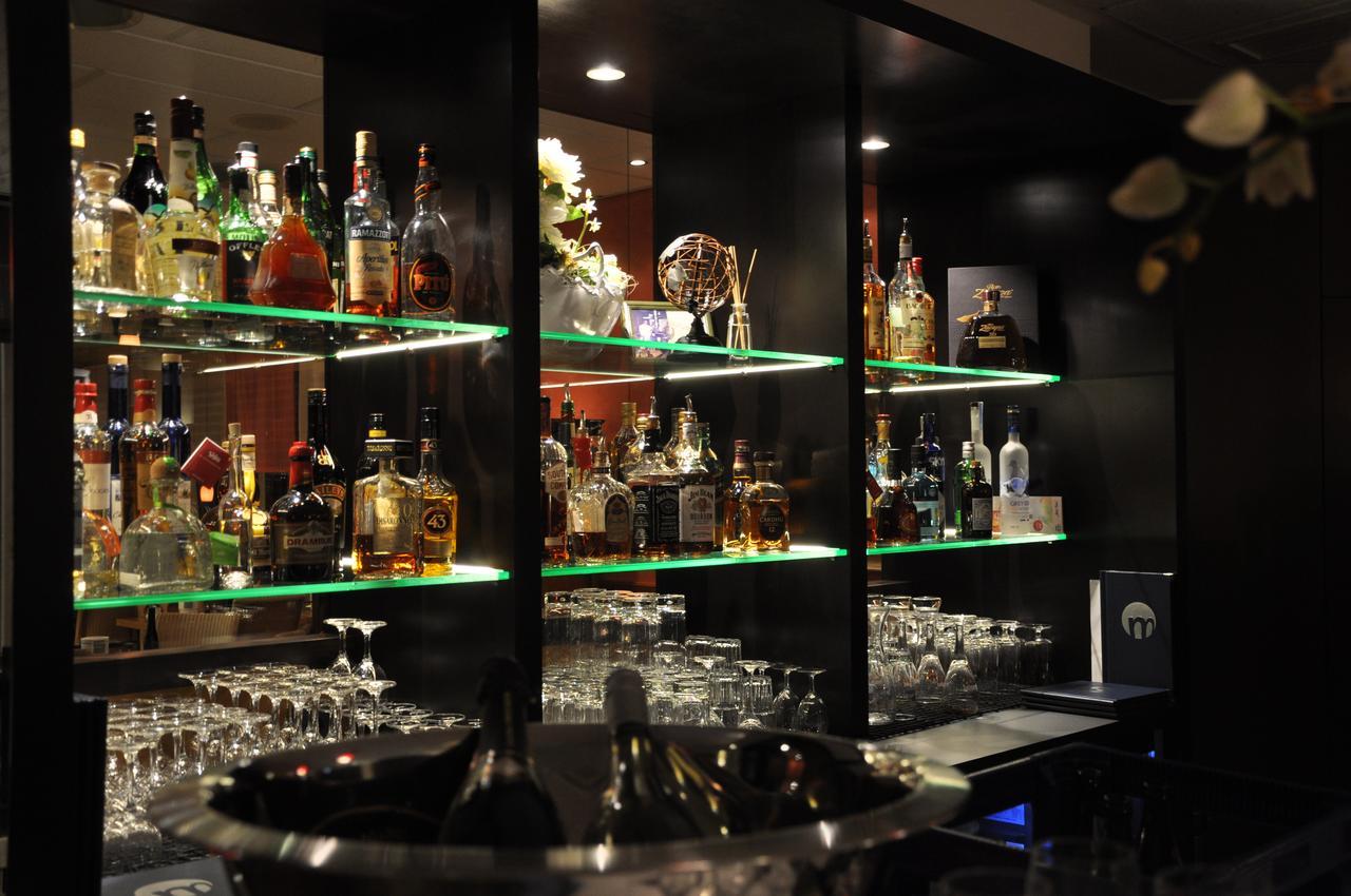Hotel Merkur ラントシュトゥール エクステリア 写真